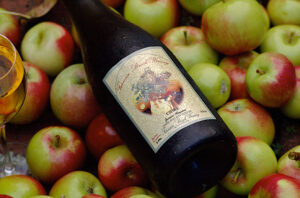 wine and apples from Furnace Brook Winery & Hilltop Orchards
