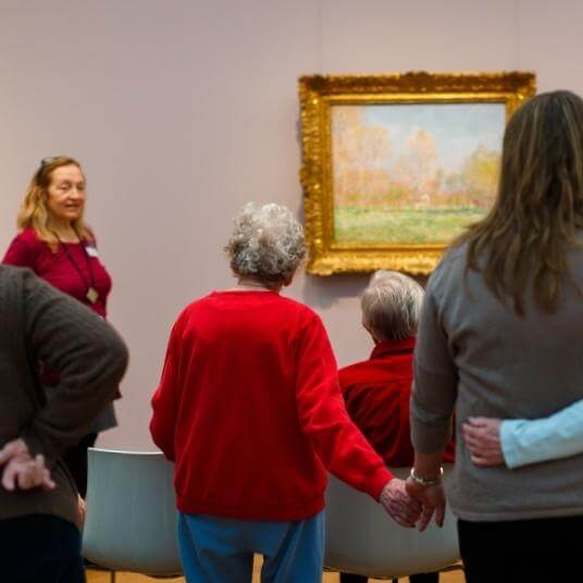 Gallery talk for people with dementia