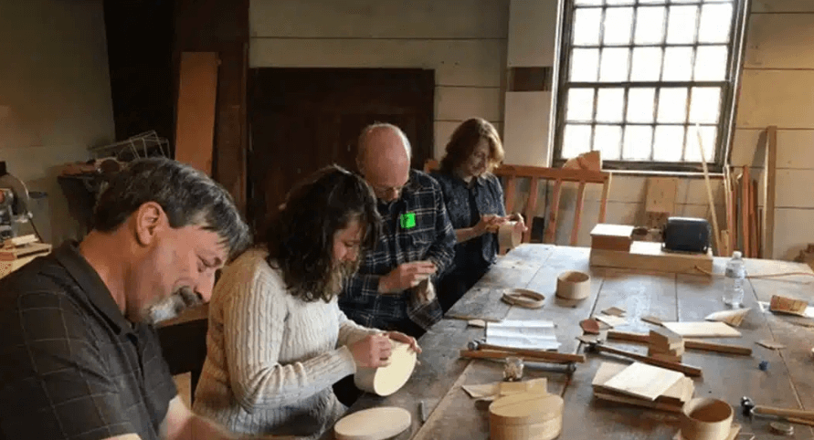 Learn to make oval boxes at HSV
