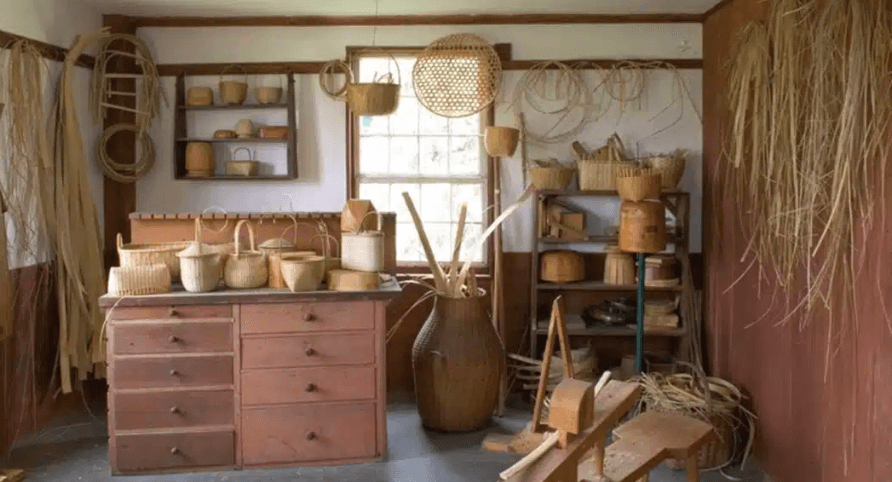 HSV offers workshops in basket weaving